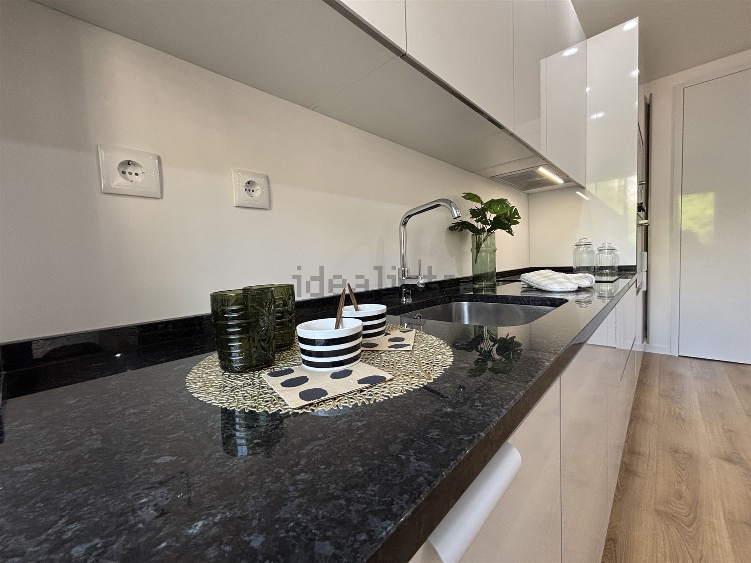 Apartamento em Arneiros, Benfica