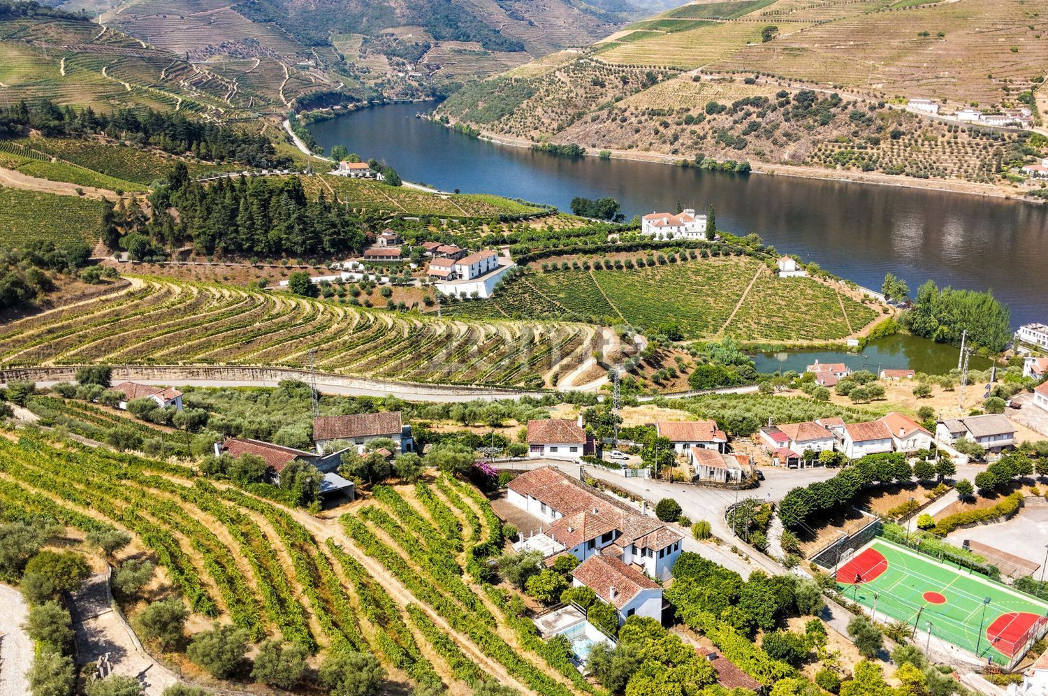 Quintas e casas rústicas em Folgosa