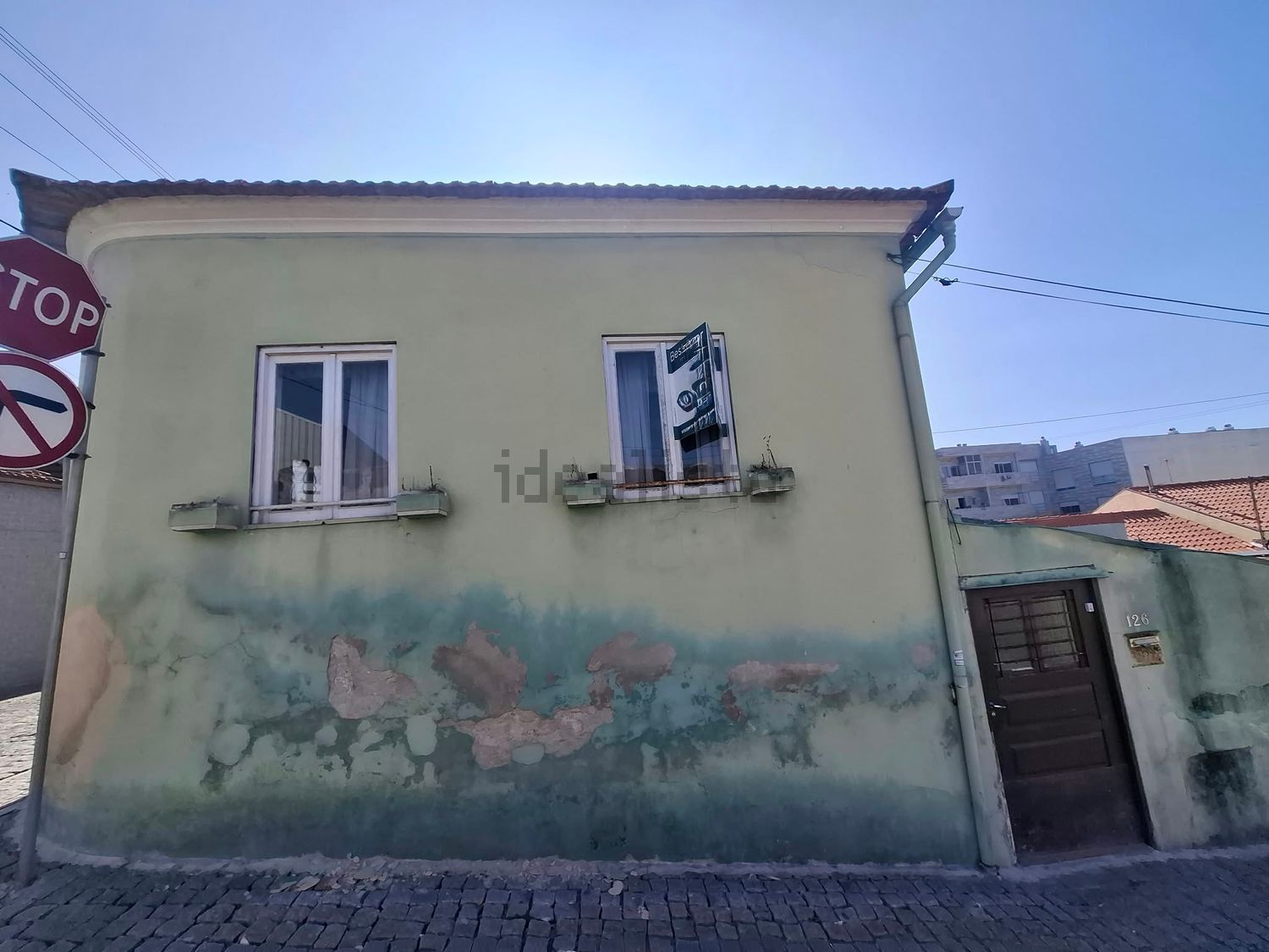 Moradia geminada em Árvore