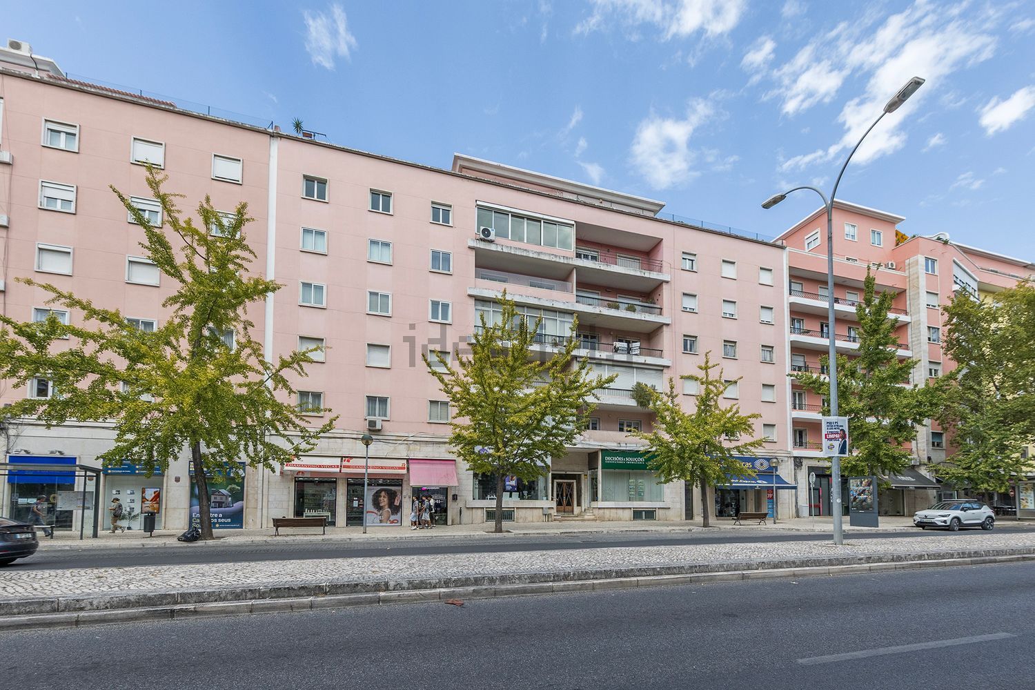 Apartamento em Av. de Roma - Campo Pequeno, Areeiro