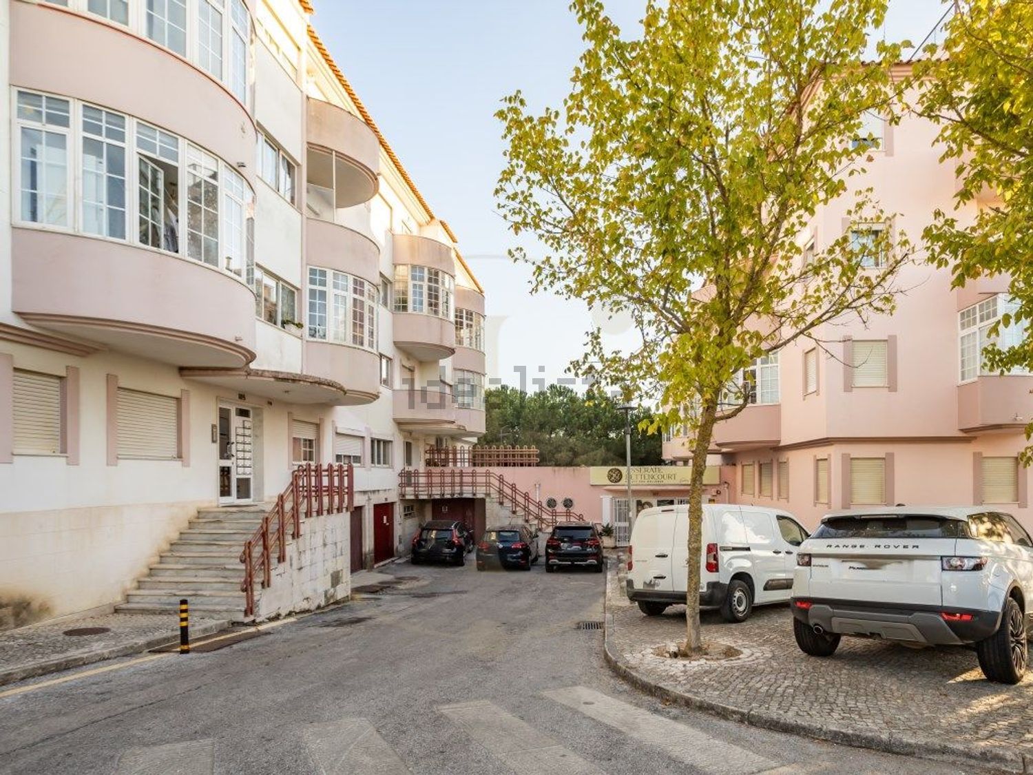Apartamento em Vale Fetal - Vale Rosal, Charneca da Caparica e Sobreda