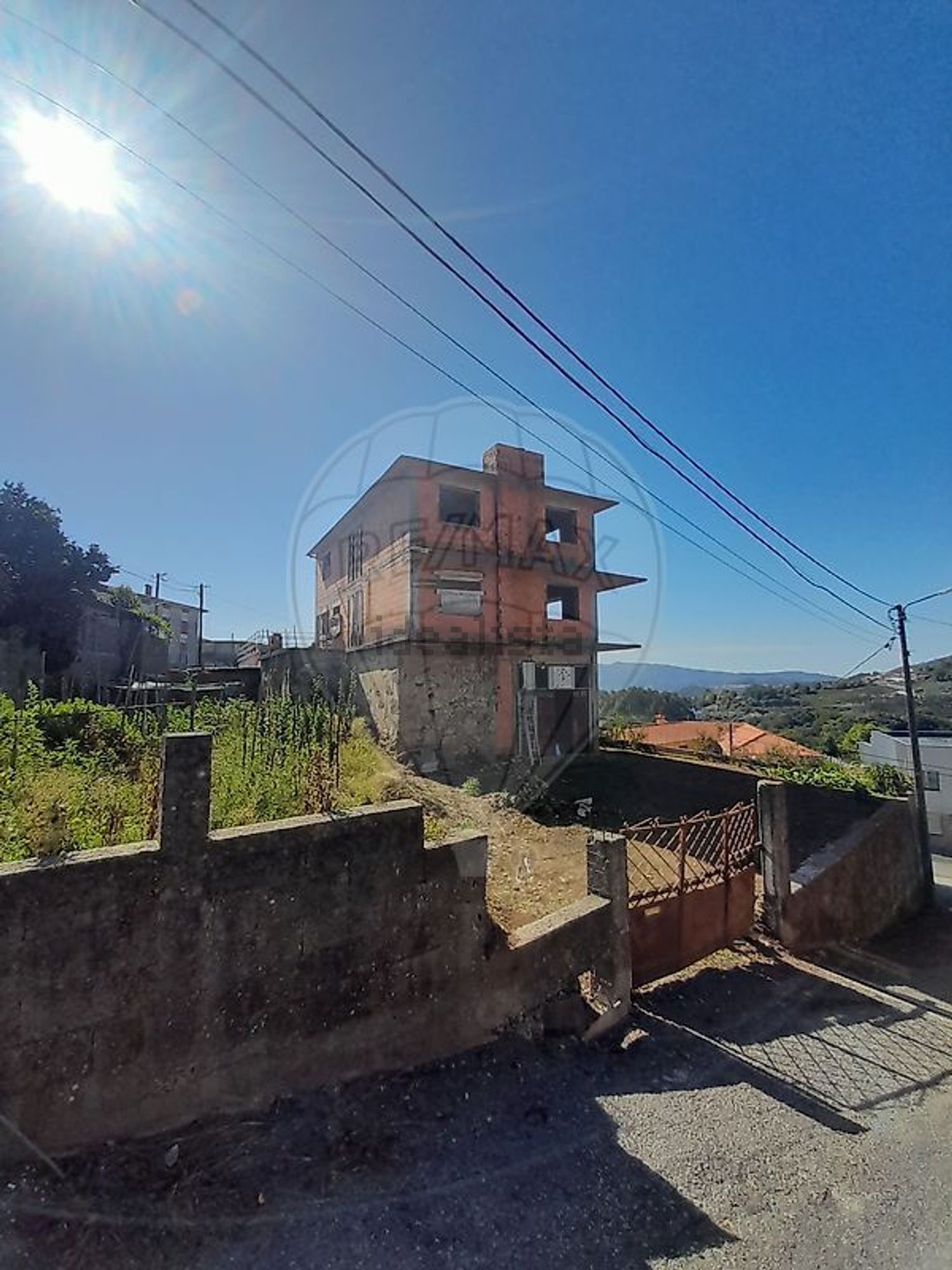 Moradia independente em Carregosa