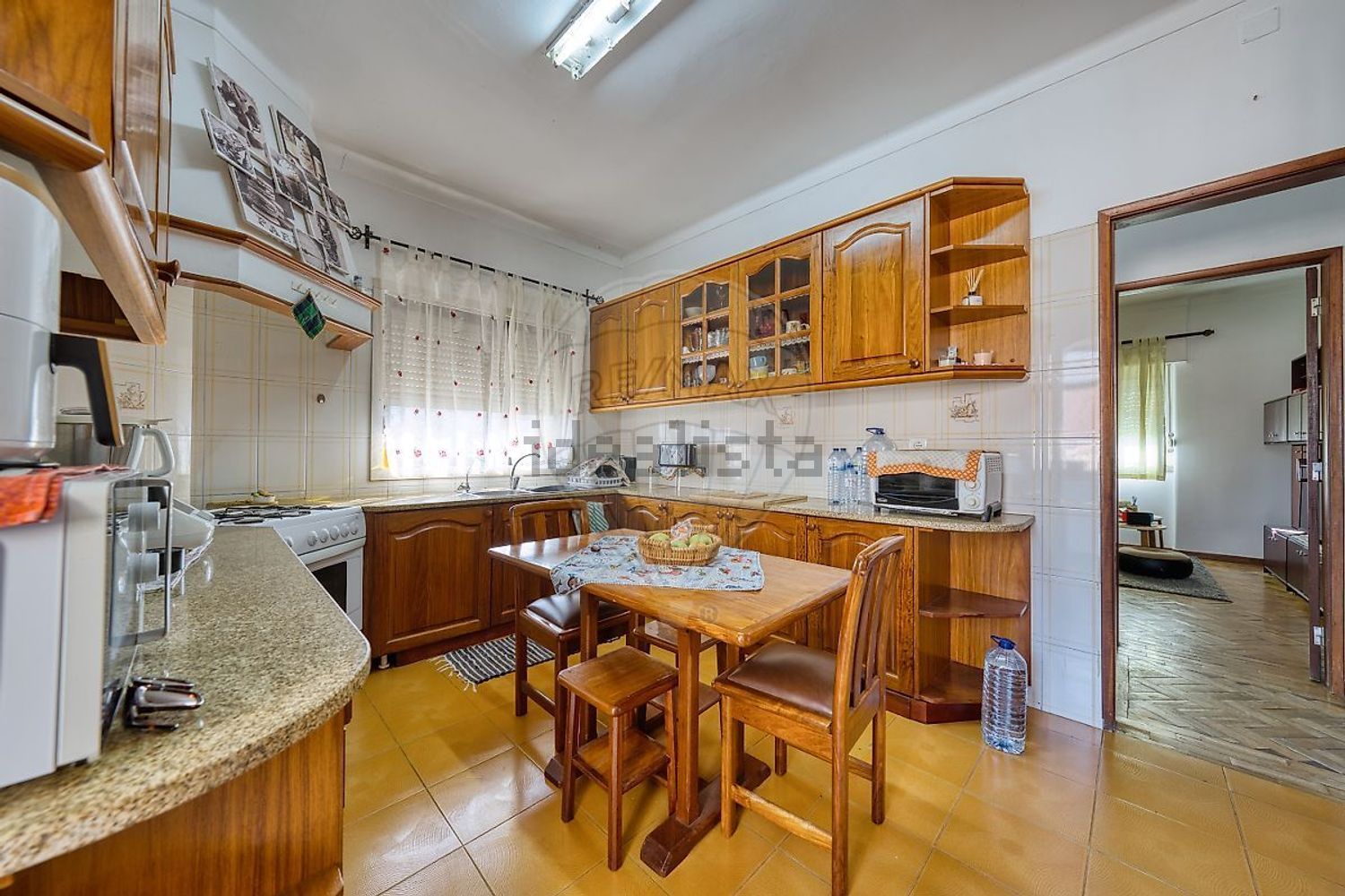 Property in Apartamento T4 na Rua 5 de Outubro, 16, Pernes, Santarém