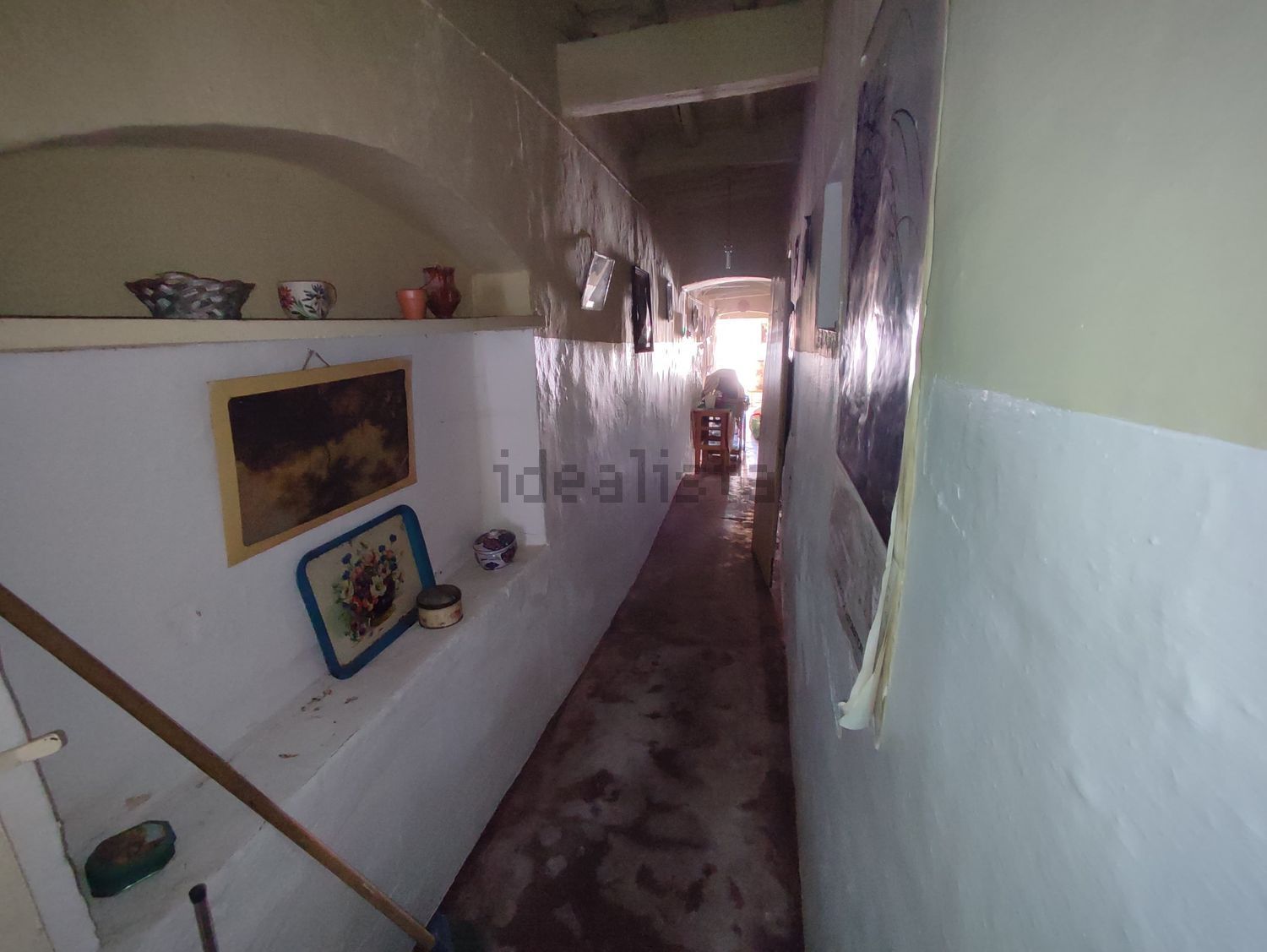  小镇楼房出售, rua Bartolomeu Dias, 35 - 过道
