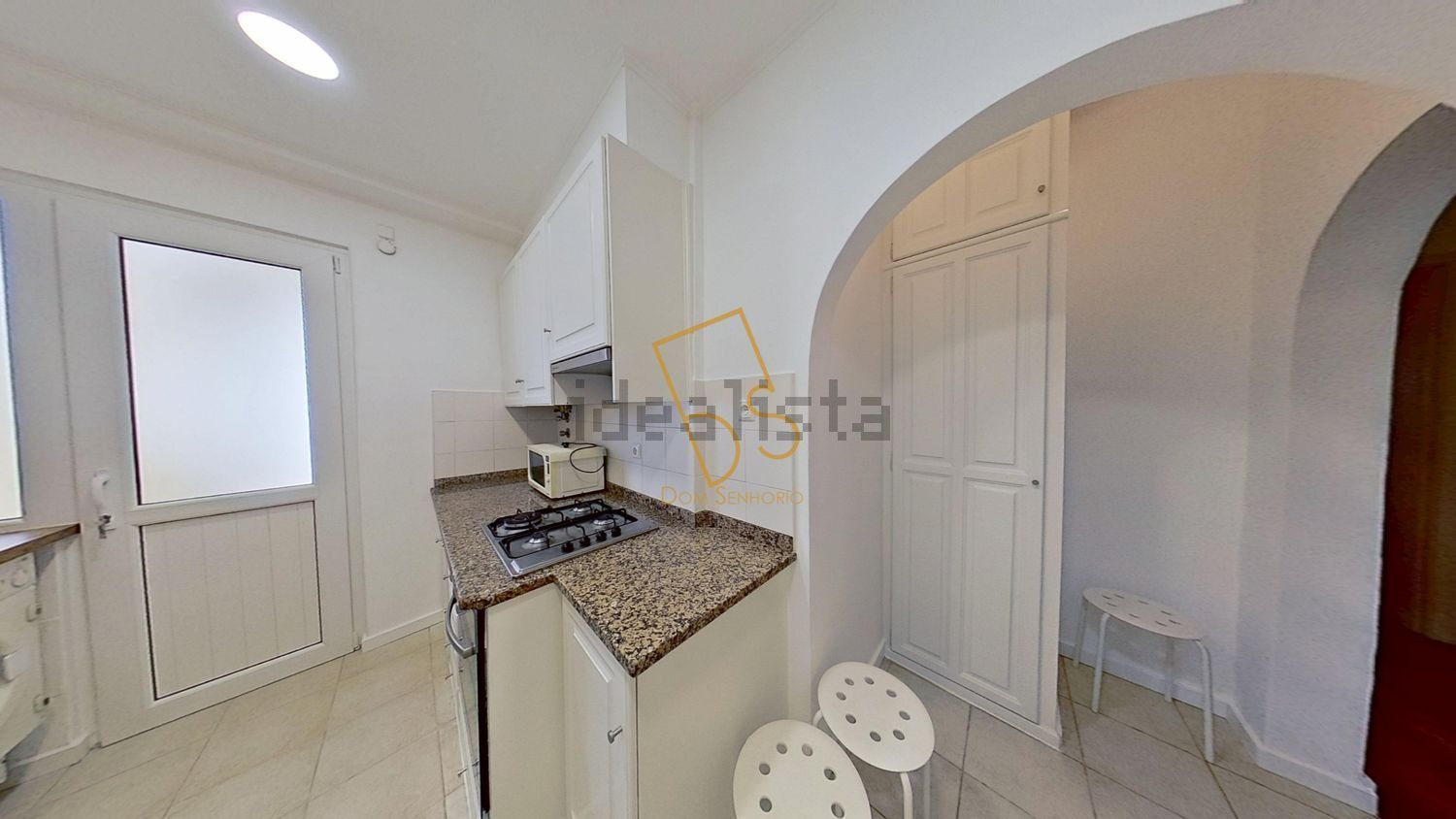 出租公寓 t2, rua Portugal Durão - 厨房