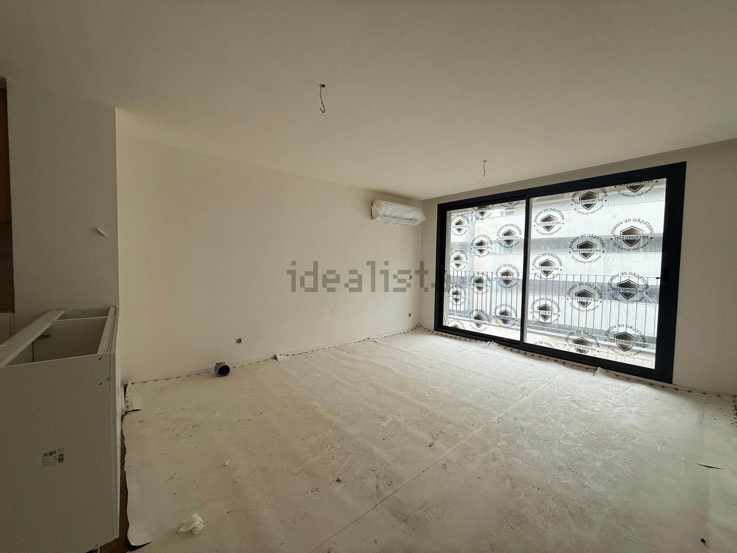 公寓 T2出售, avenida Padre Alves Correia s/n - 客厅