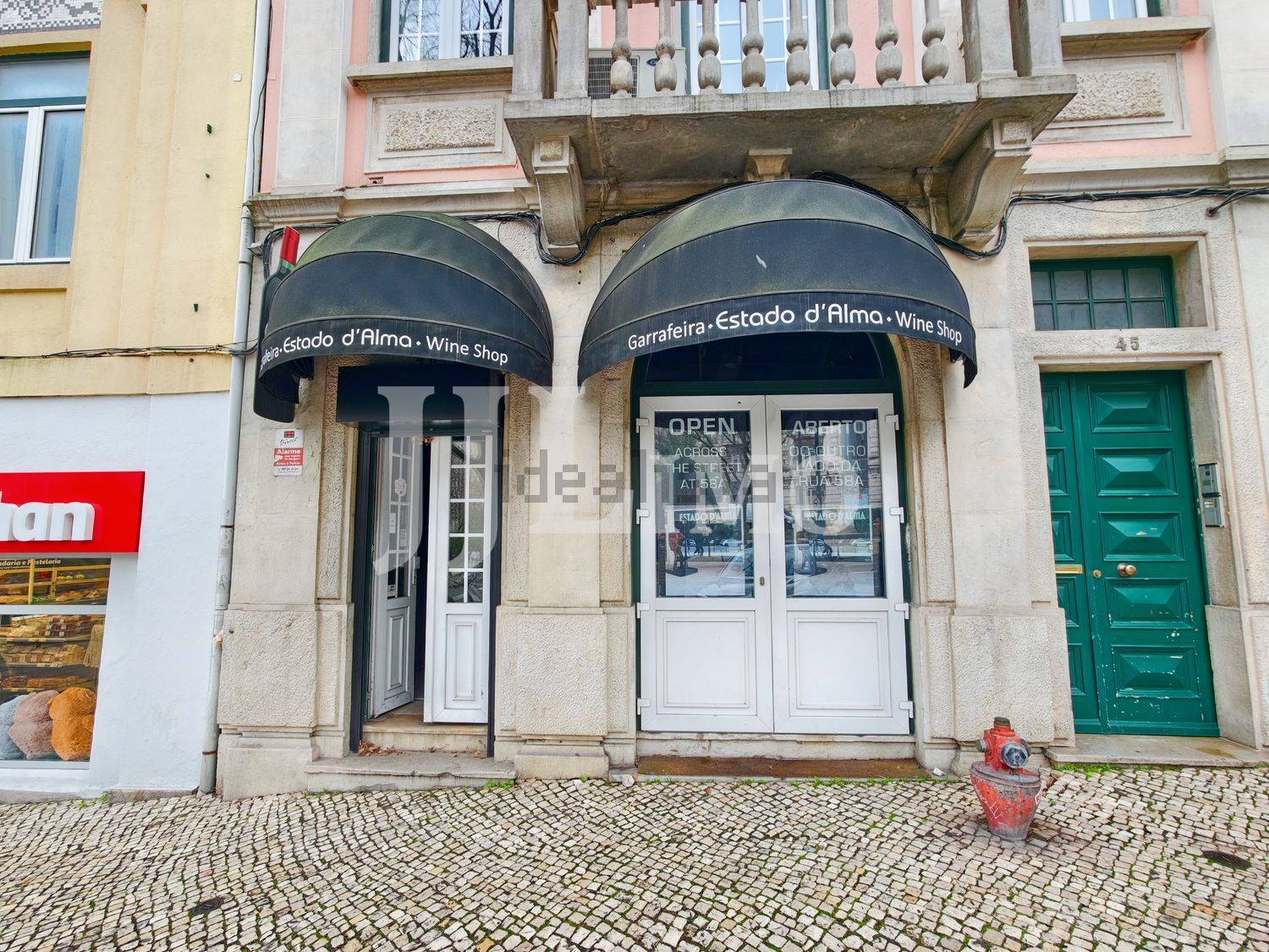 Arrendamento de espaço comercial na Rua Alexandre Herculano, Amoreiras ...