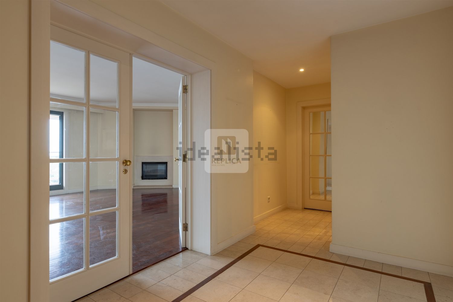 公寓 T3出售, alameda Jardins da Arrábida s/n - 过道