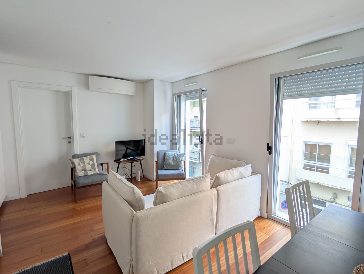 Arrendamento de apartamento t1 na Rua do Vale de Pereiro, Amoreiras ...