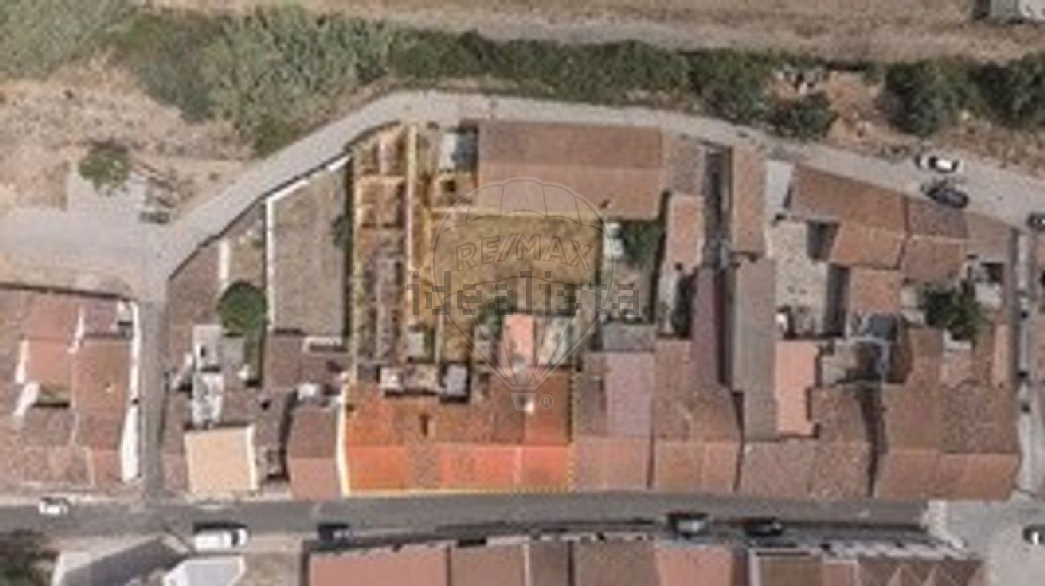 小楼房或独栋别墅出售, Rua de Lisboa - 游泳池