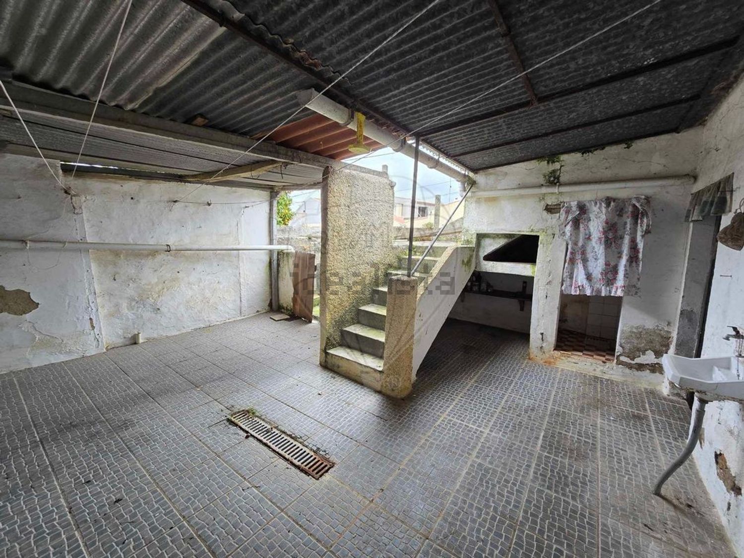 小楼房或独栋别墅出售, rua Nova do Parreiral - 试衣间
