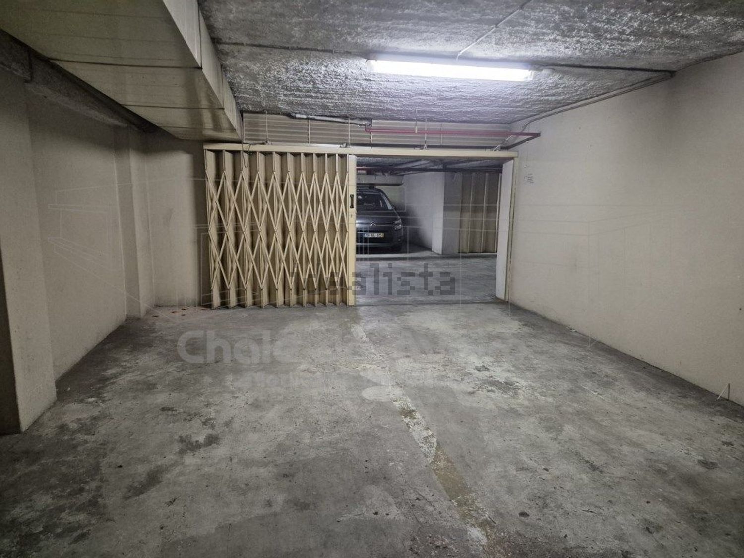 公寓 T4出售 在Zona Histórica - Beira-Mar - 停车位