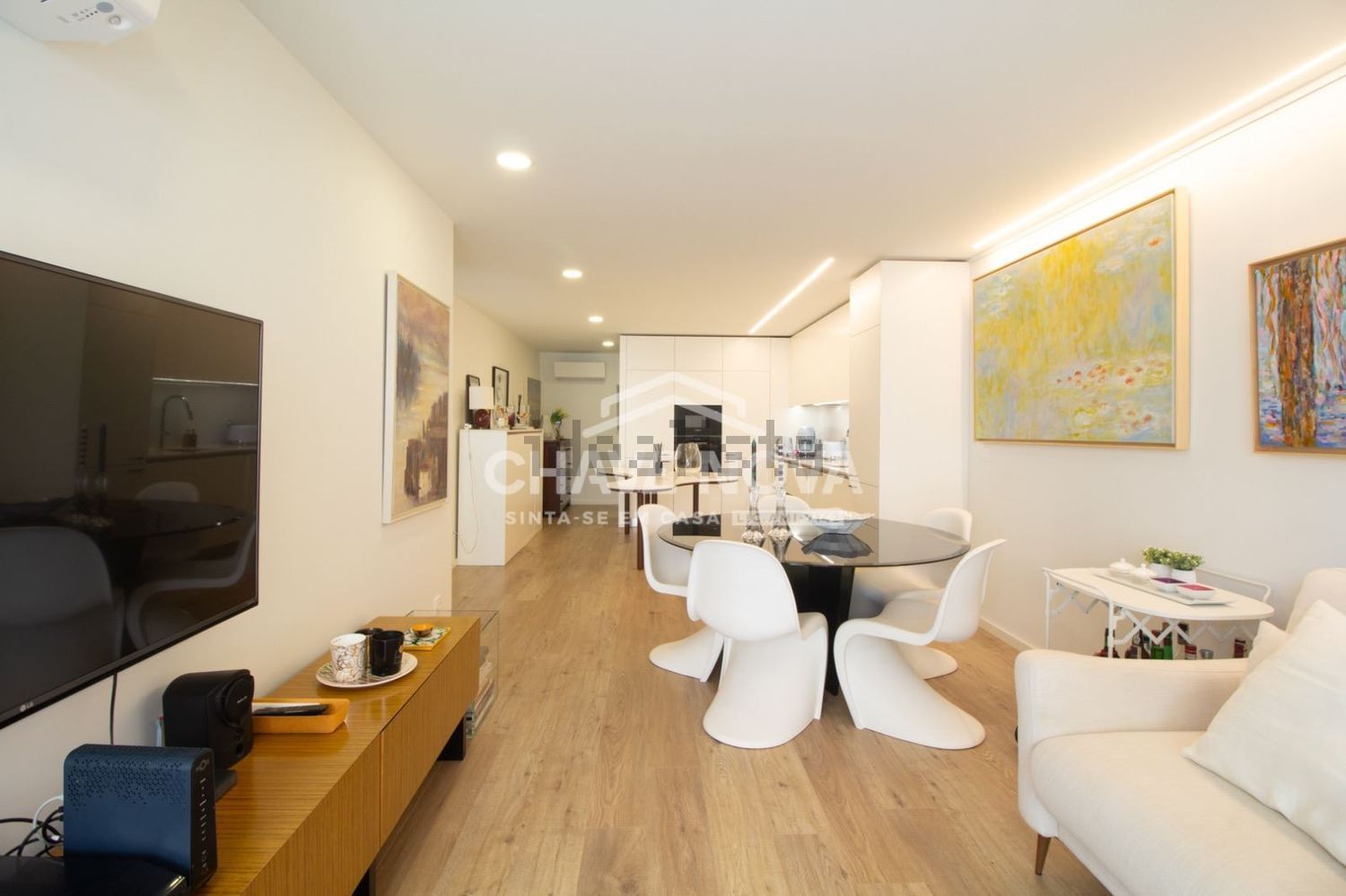 公寓 T2出售, rua 28 de Janeiro, 99 - 客厅