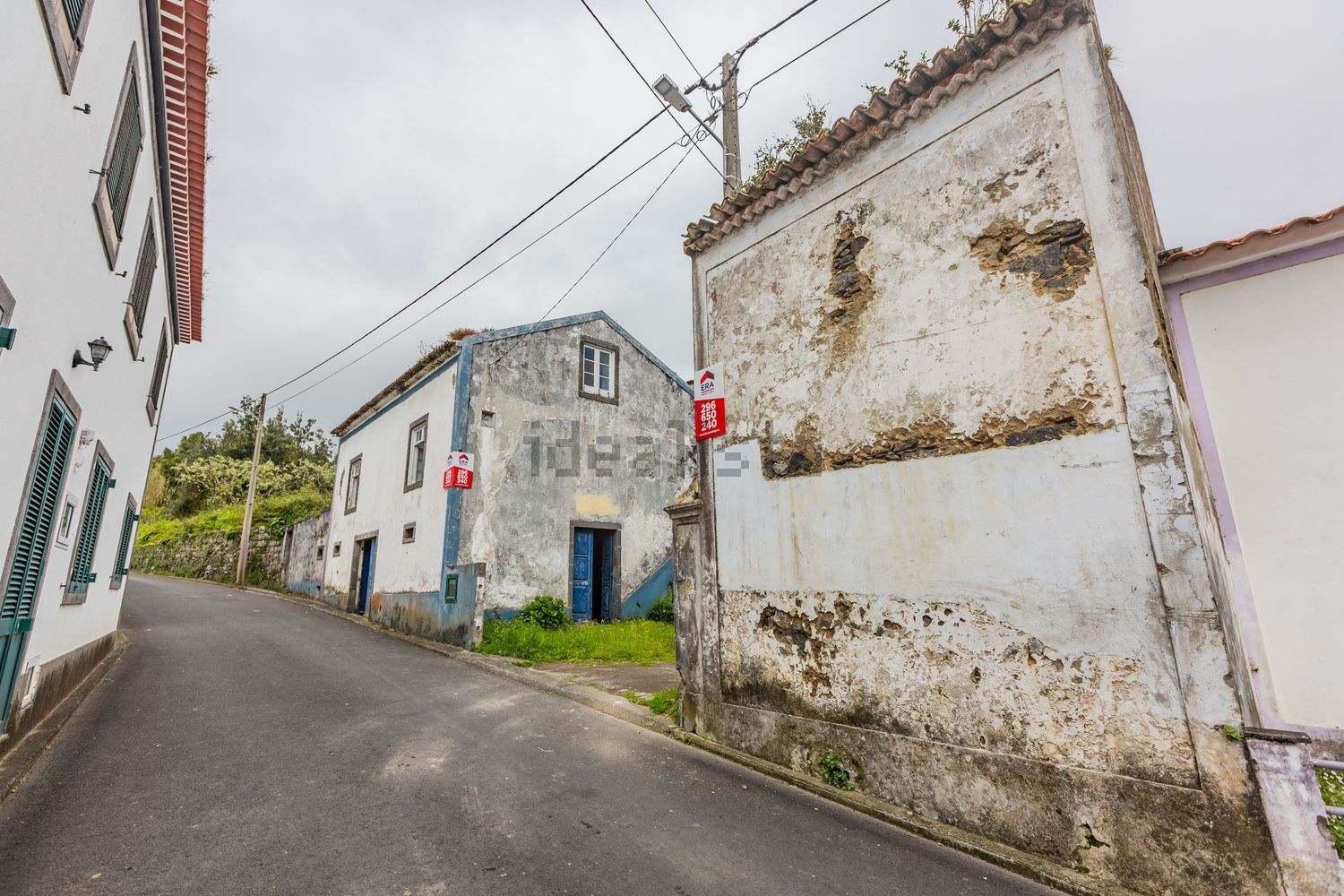  小楼房或独栋别墅出售, rua da Cruz - 外立面