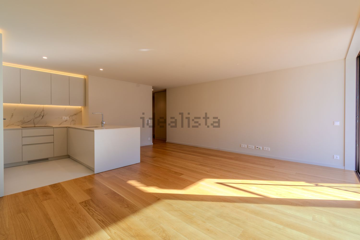 公寓 T3出售, rua de Chãs, 24 - 客厅