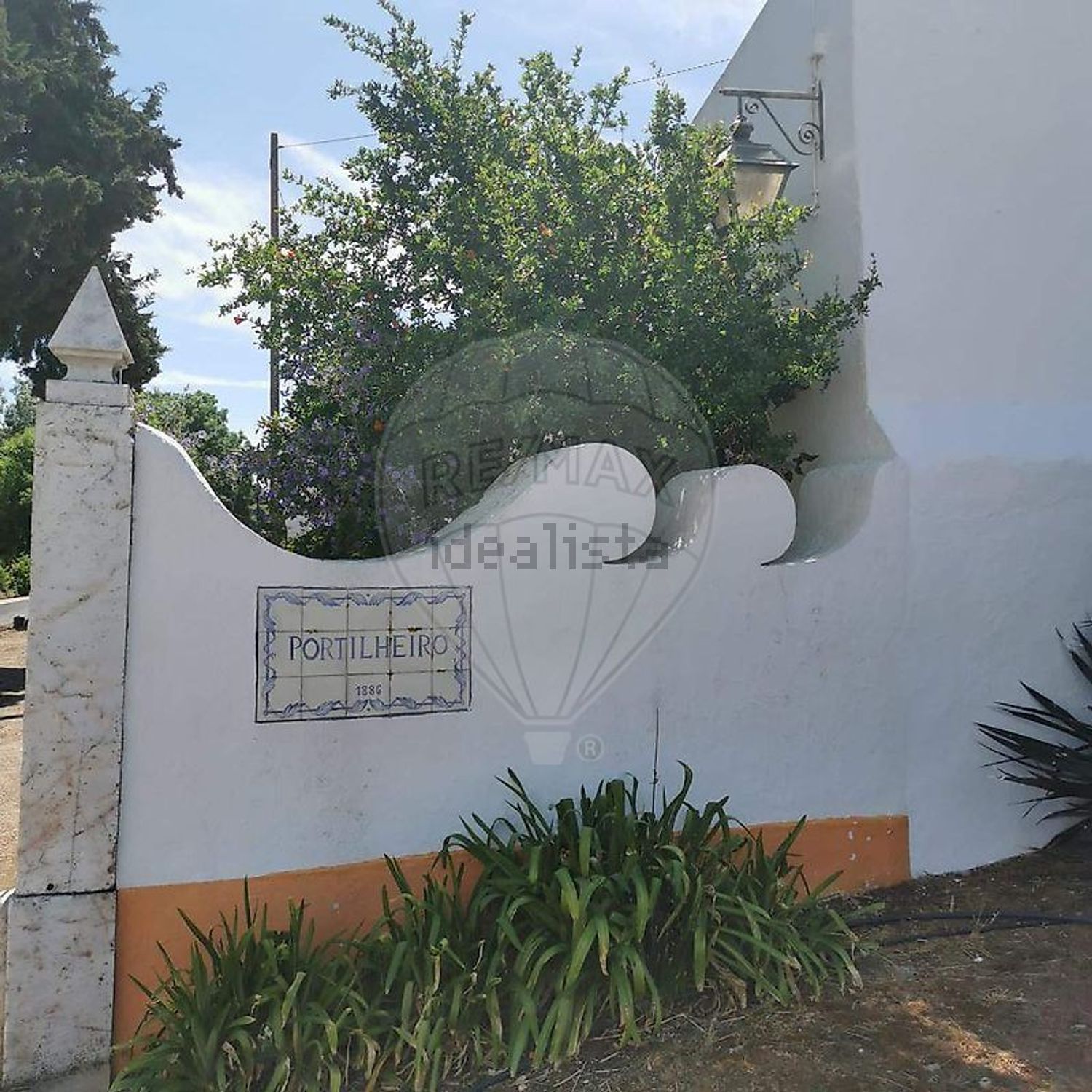  小楼房或独栋别墅出售, avenida Joaquim Maximo de Calça e Pina - 花园
