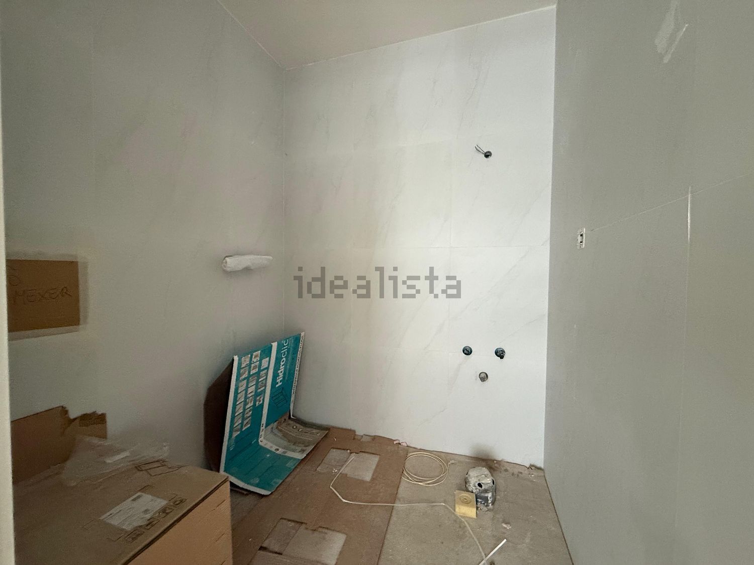公寓 T2出售, avenida Padre Alves Correia s/n - 卫生间