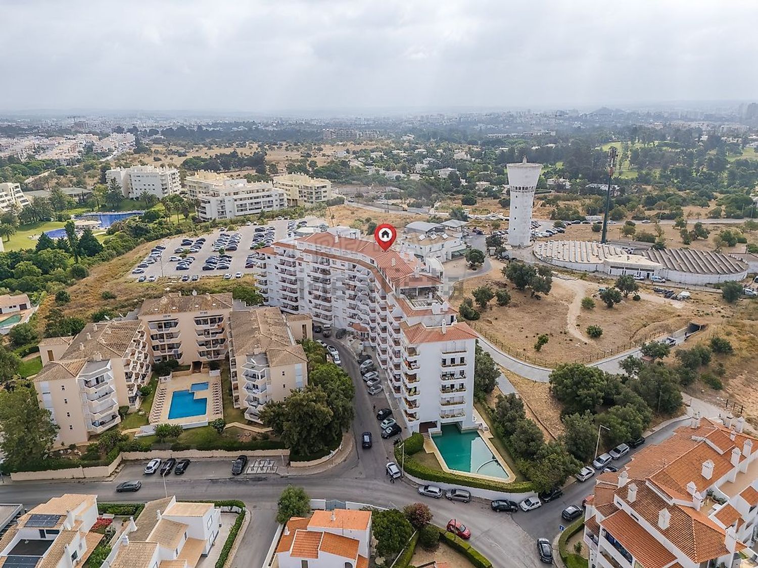 T1+1 with open views, pool and garage, Quinta da Amoreira, Alvor