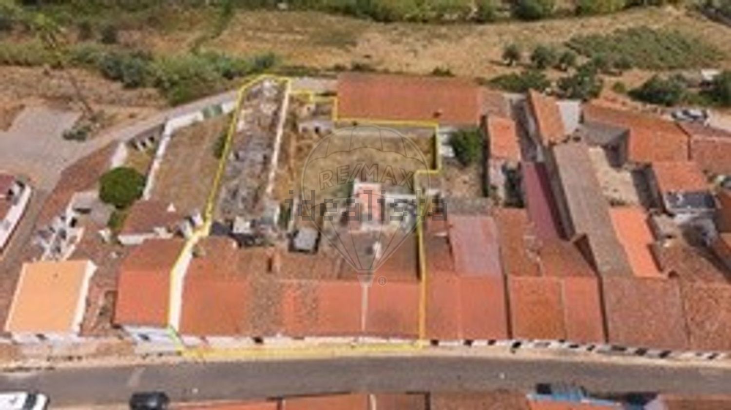 小楼房或独栋别墅出售, Rua de Lisboa - 游泳池