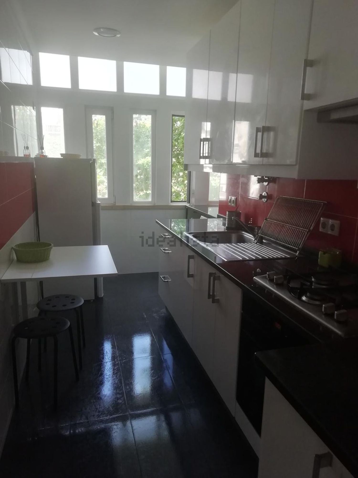 出租房间, avenida das Forças Armadas, 1 - 厨房