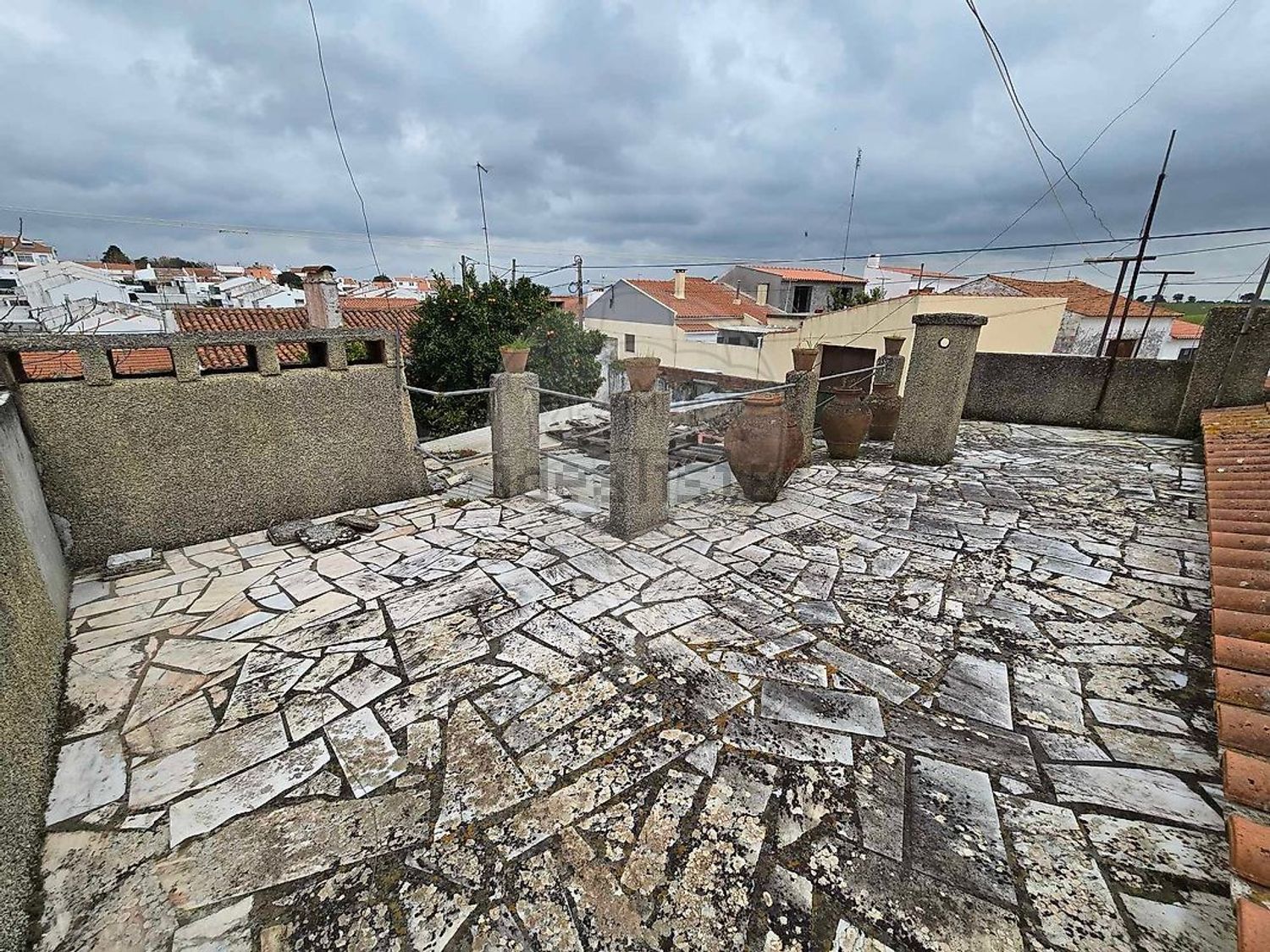 小楼房或独栋别墅出售, rua Nova do Parreiral - 照片