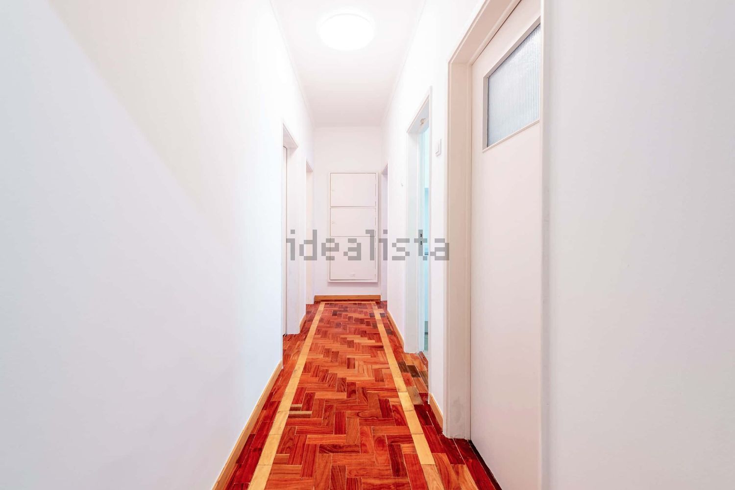 出租房间, alameda das Linhas de Torres, 95 - 过道