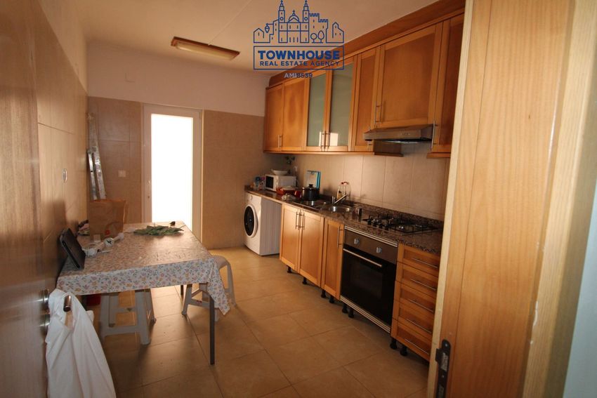 Imagem Cozinha de apartamento t2 em Vila Franca de Xira