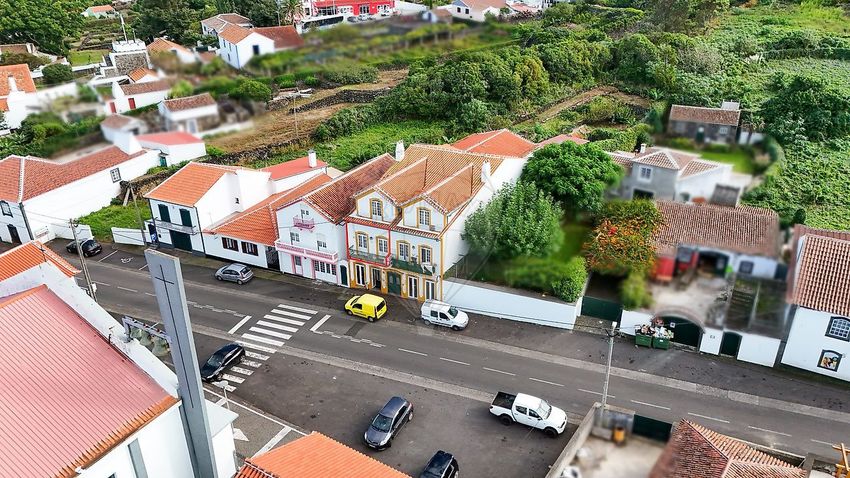 Imagem Vistas de apartamento t2 em Rua da Igreja