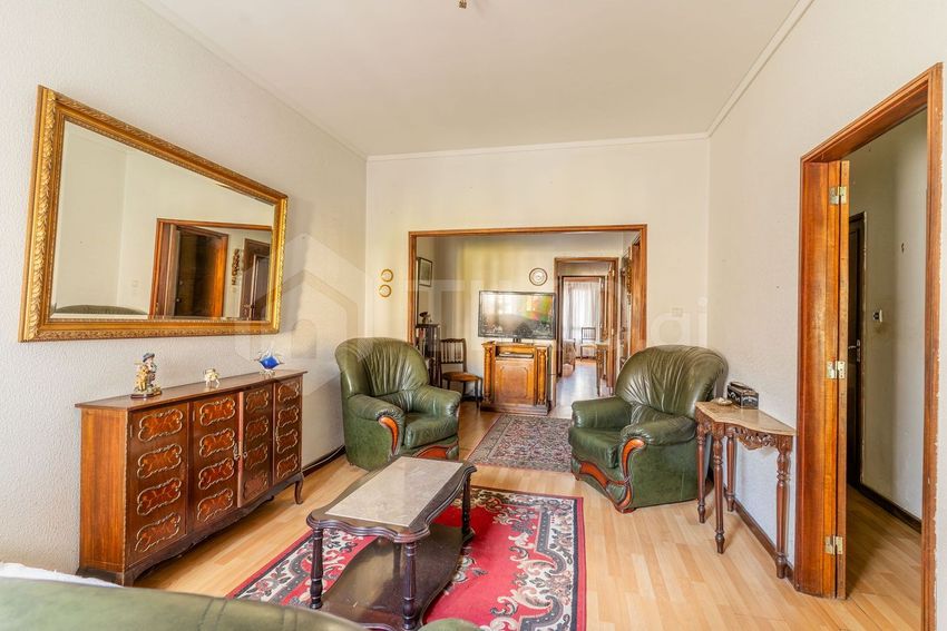 Imagem Sala de estar de apartamento t2 em Rua de Camões