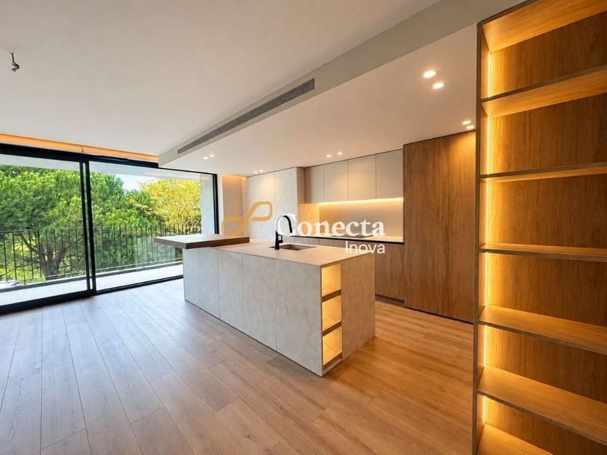 Imagem Cozinha de apartamento t3 em Avenida das Congostas, 233