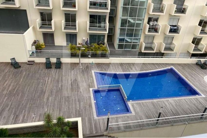Imagem Piscina de apartamento t3 em Avenida Mário Soares