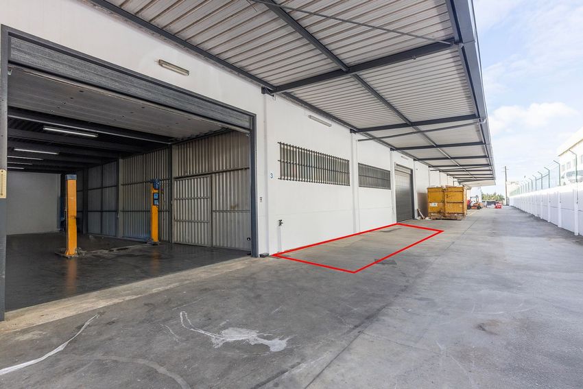 Imagem Garagem de armazém em Rua Nova