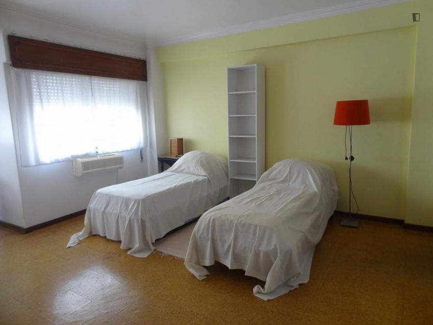 Imagem Quarto de quarto em Estrada de Benfica