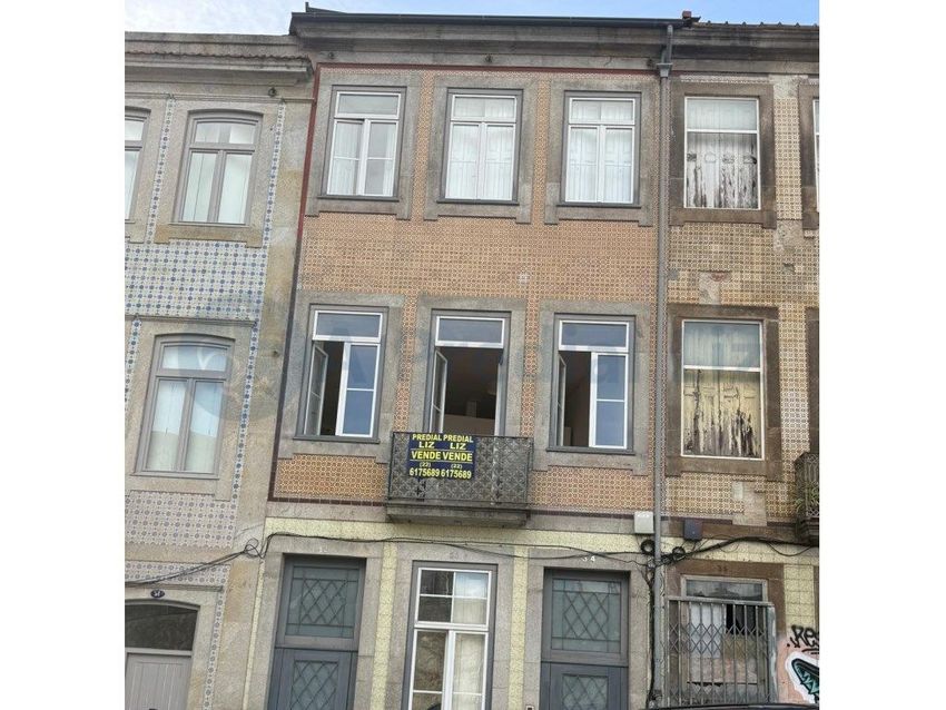Imagem Vistas de apartamento t1 em Largo da Lapa