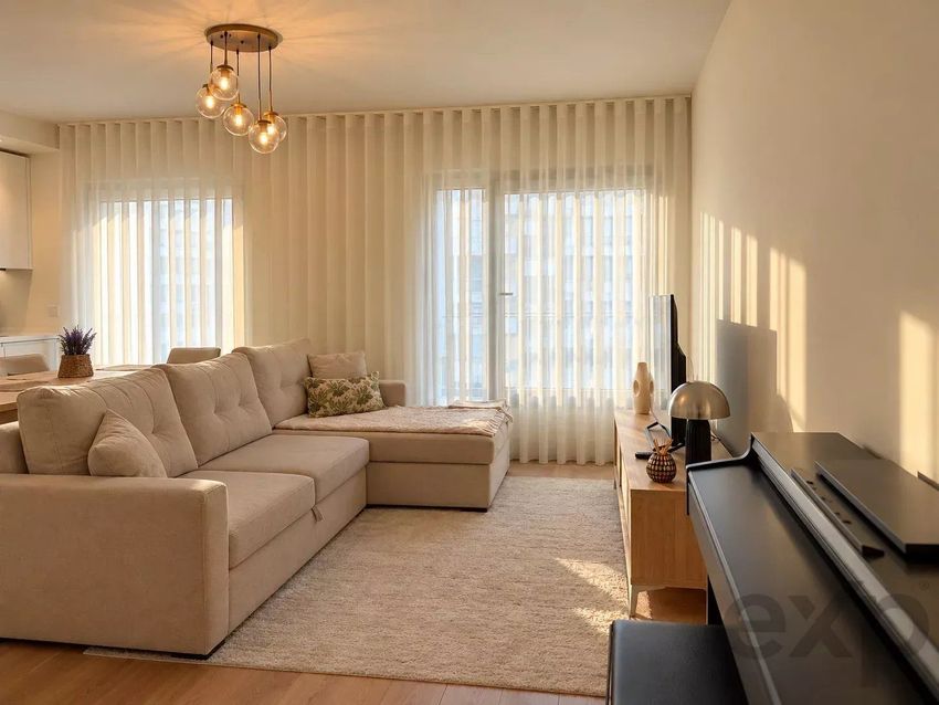 Imagem Sala de estar de apartamento t1 em Rua Engenheiro Viana Batista