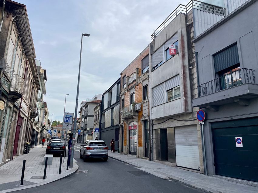 Imagem Vistas de apartamento t1 em Rua Álvaro de Castelões