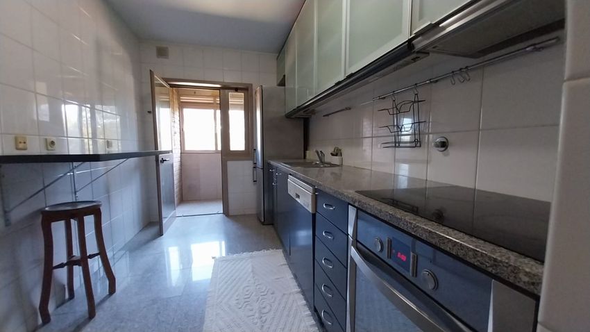 Imagem Cozinha de apartamento t2 em Praceta Amorim de Carvalho s/n