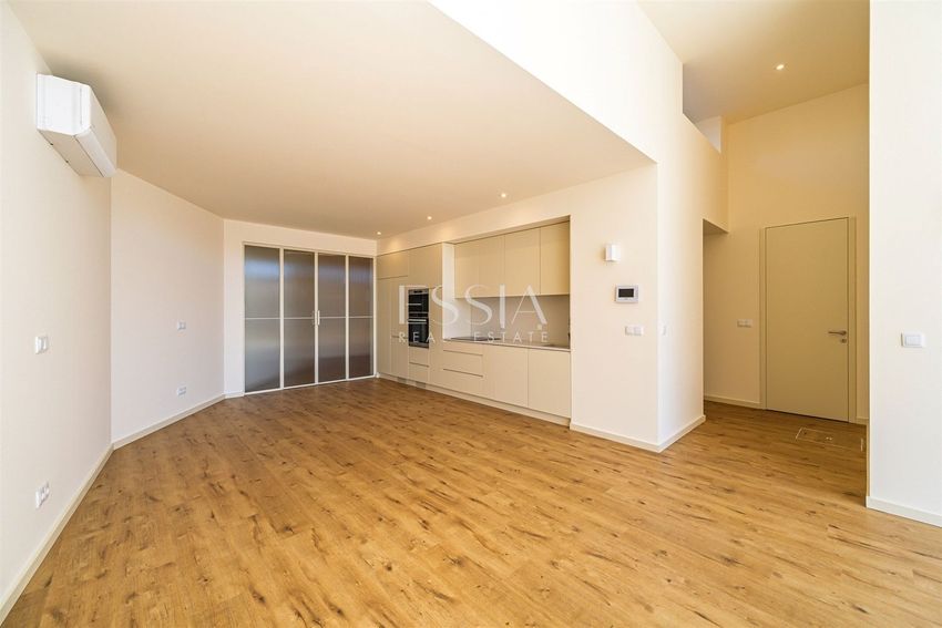 Imagem Divisão de apartamento t2 em Arca d´Água