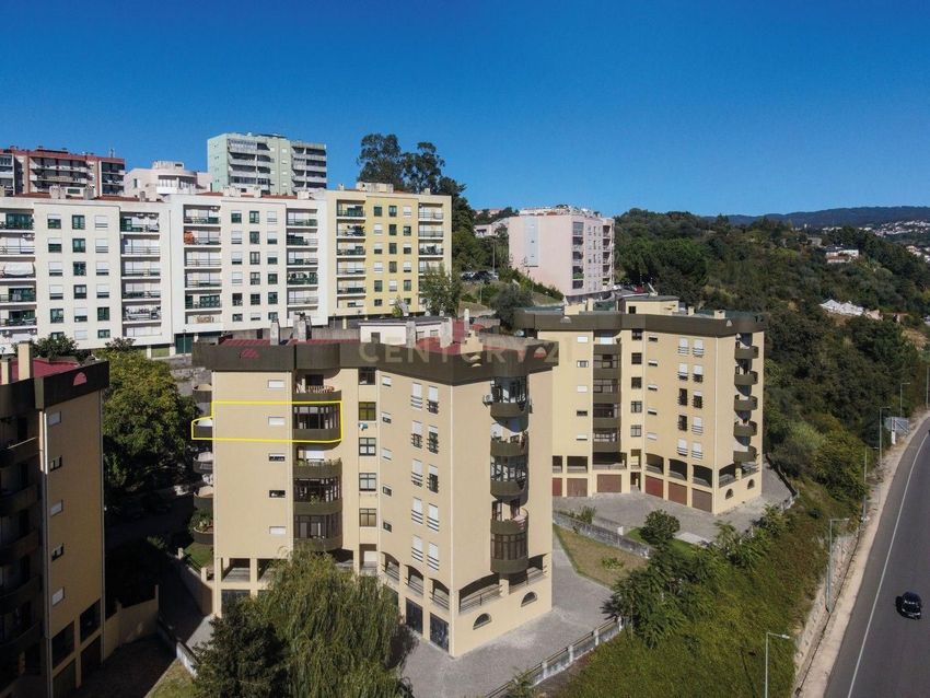 Imagem de apartamento t2 em Rua Cidade de Poitiers, 4