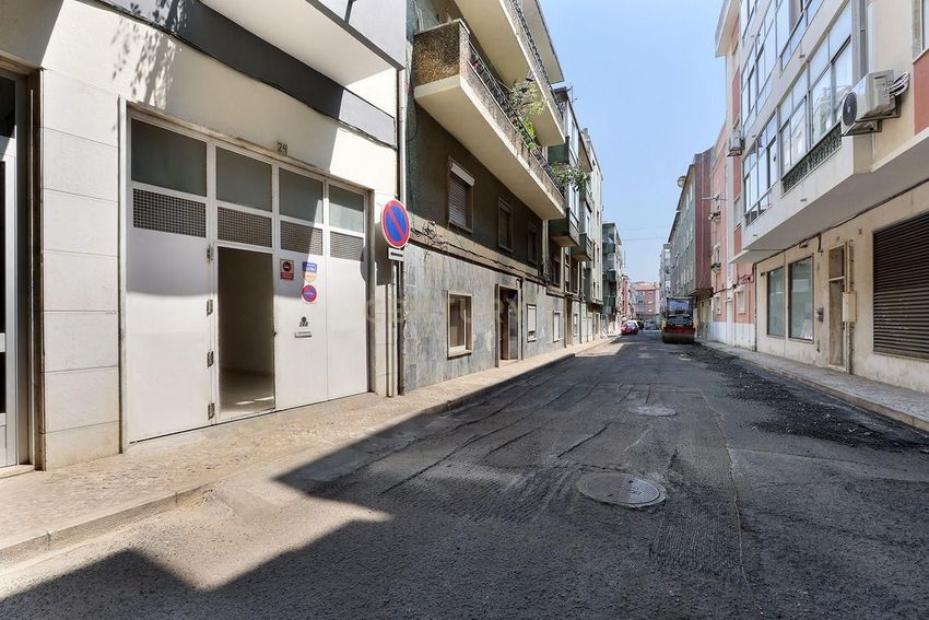 Зображення Вигляд, комерційне приміщення, Rua Armistício, 24