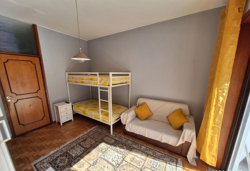Imagem Quarto de quarto em Rua de Anselmo Braamcamp
