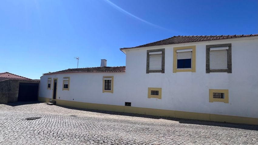 Зображення Фасад,  окремий будинок чи котедж, Rua de Revilhões, 275
