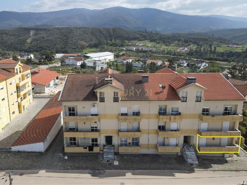 Imagem de apartamento t3 em Rua de Vale Madeiros s/n