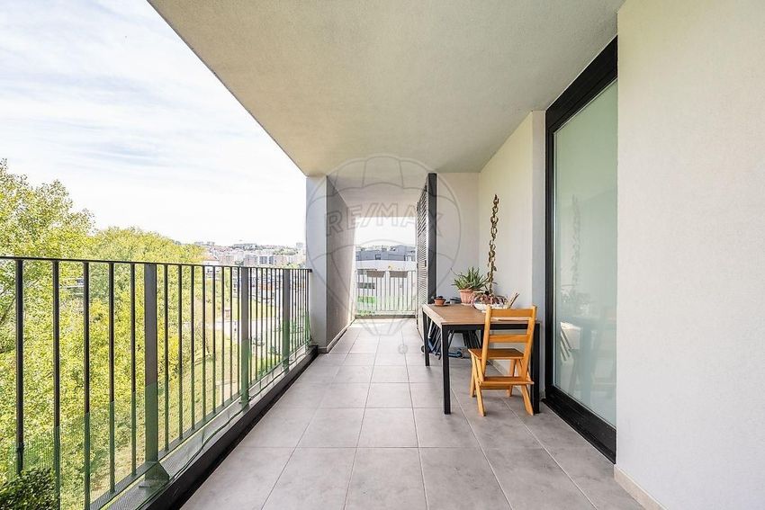 Imagem Terraço de apartamento t3 em Rua Professor Doutor João Carvalho, 41