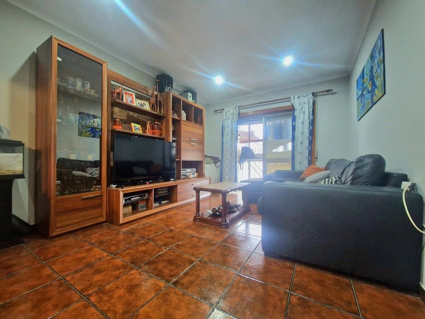Imagem Sala de estar de apartamento t3 em Santa Maria Maior