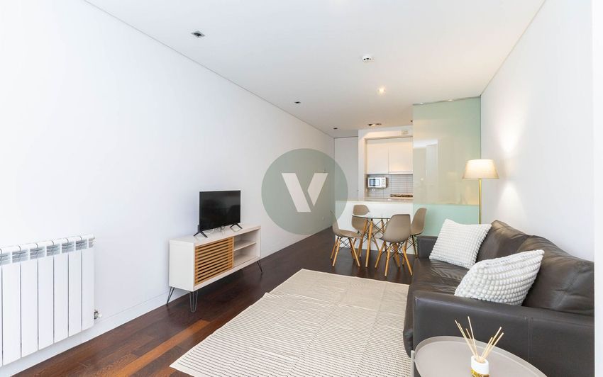 Imagem Sala de estar de apartamento t1 em Praça de Carlos Alberto, 88