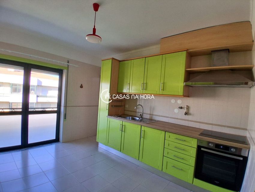 Зображення Кухня, квартира t3, Travessa Camilo Castelo Branco
