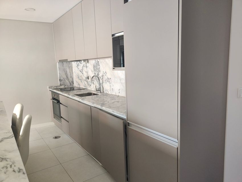 Imagem Cozinha de apartamento t1 em Soares dos Reis - Rasa de Cima
