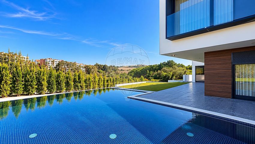 Зображення Басейн,  окремий будинок чи котедж, Oeiras Golf