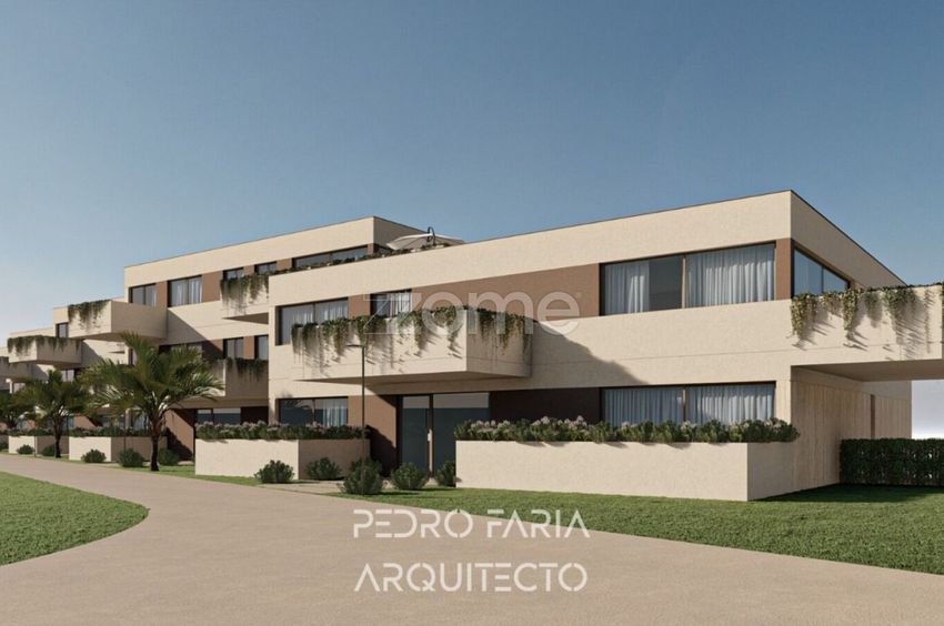Imagem Fachada de apartamento t3 em Rua da Liberdade, 164